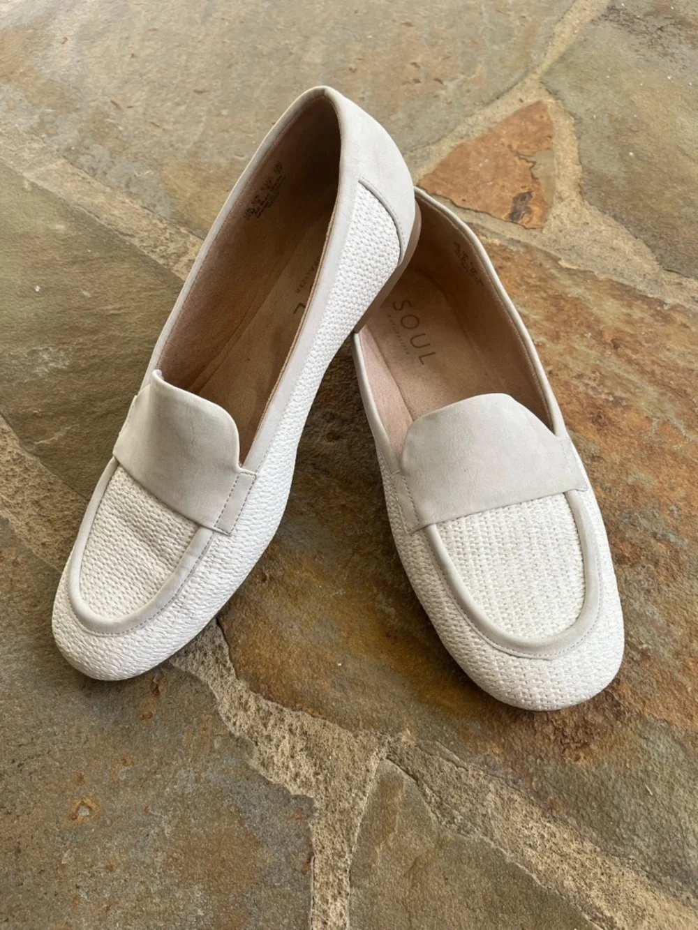 Naturalizer Cream Woven Loafers Size 11 Womens - Picture 1 of 5